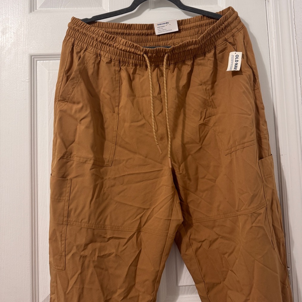 Woman’s Jogger, never worn, new with tags.